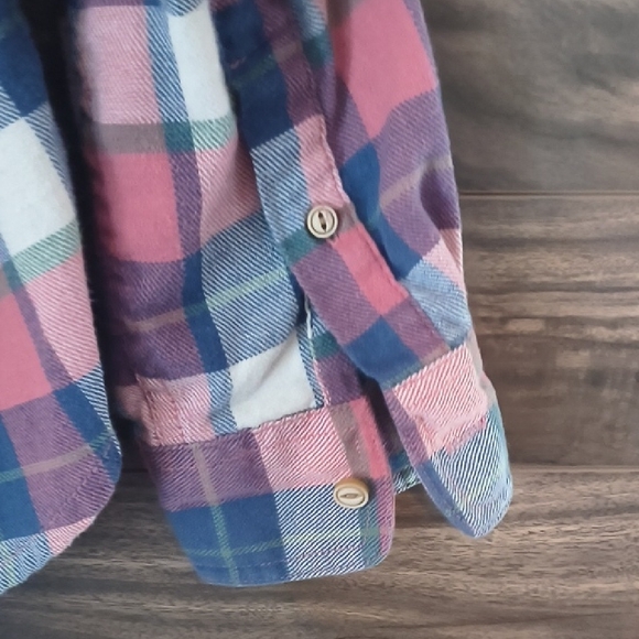 Wrangler Men's Pink & Navy Plaid Stretch Flannel Shirt - Size Small - Picture 7 of 8